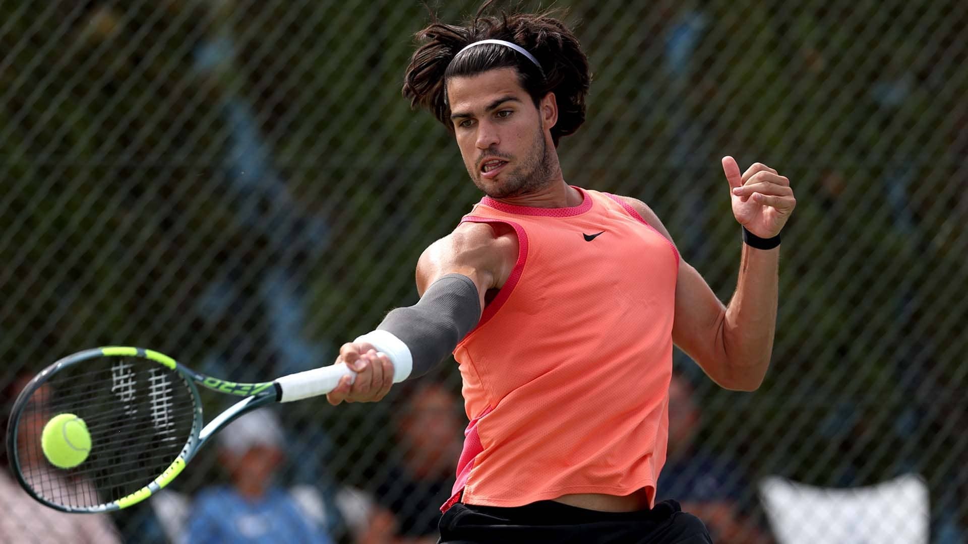 alcaraz-us-open-2026-return-1787289093.jpg