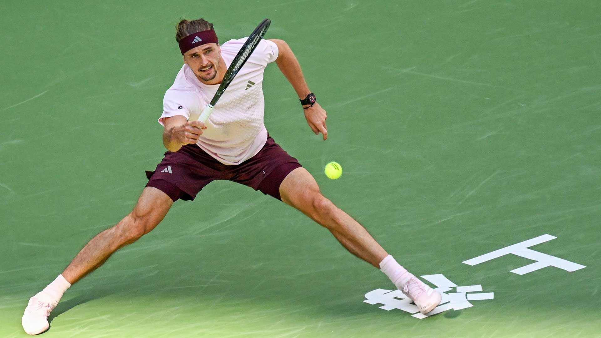 zverev-shanghai-2026-report-friday1-1792126932.jpg