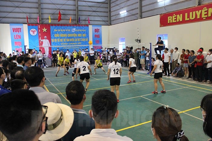 tu-ky-1652163200.jpg