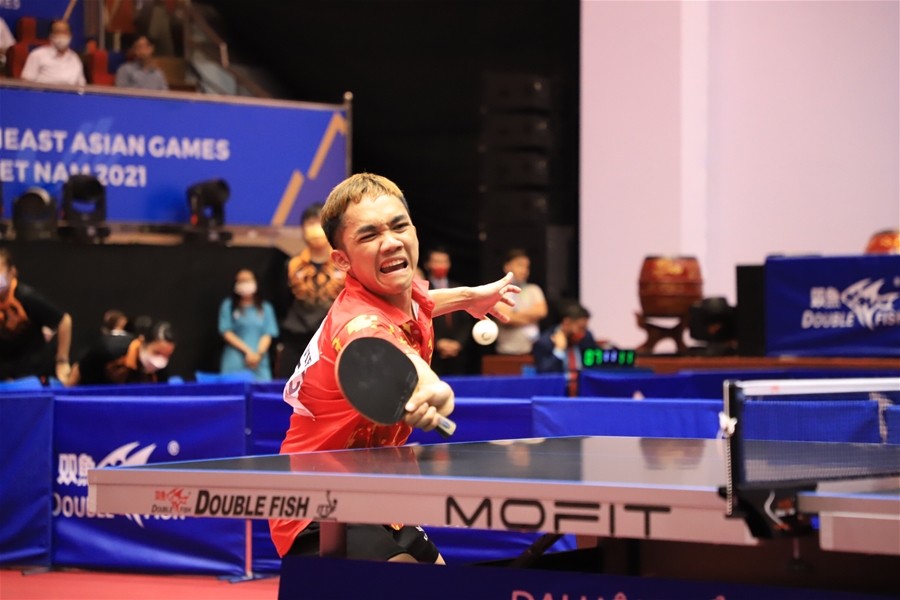 dinh-hoang-anh-1652448266.jpg