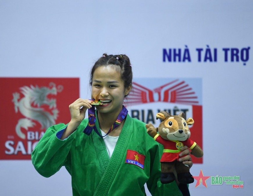 trang1-1652773802.jpg