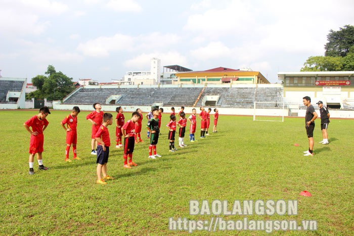nk-bd-1654873254.jpg