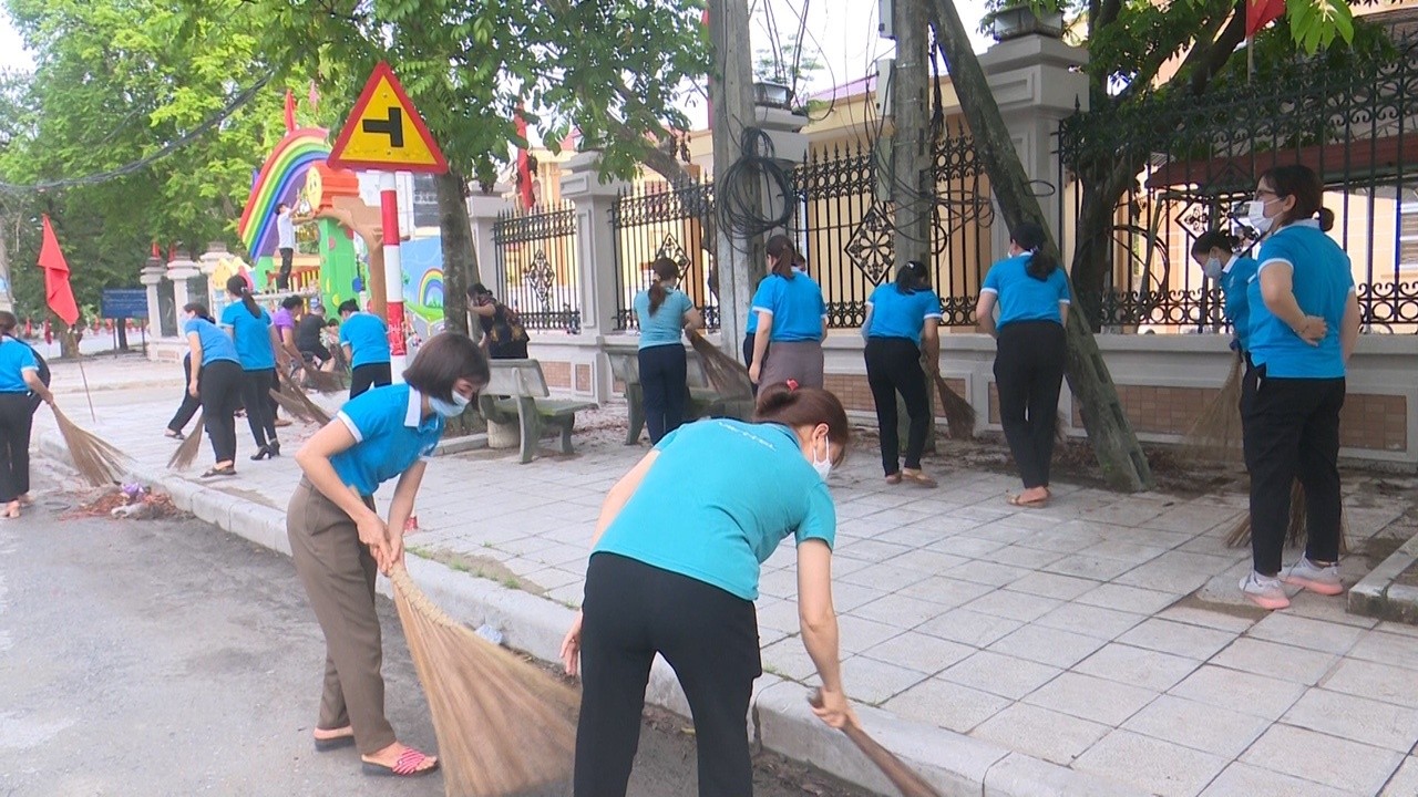 hoi-phu-nu-1655388450.jpg