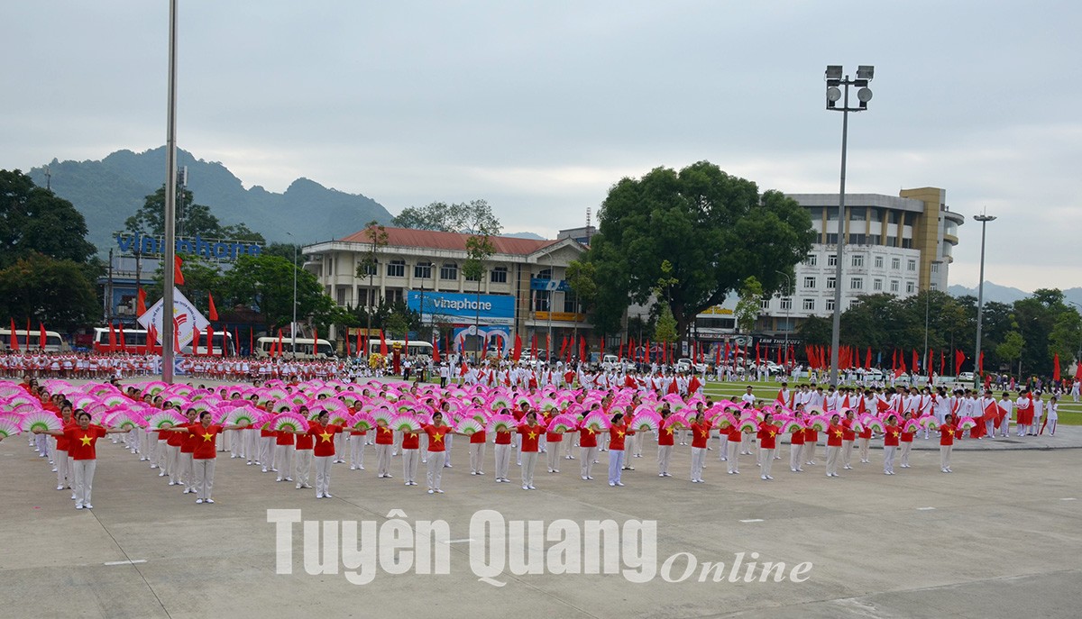 tuyen-quang-2-1655950184.jpg