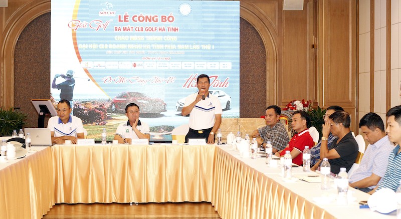 ong-nguyen-viet-thang-truong-btc-giai-1656401237.JPG