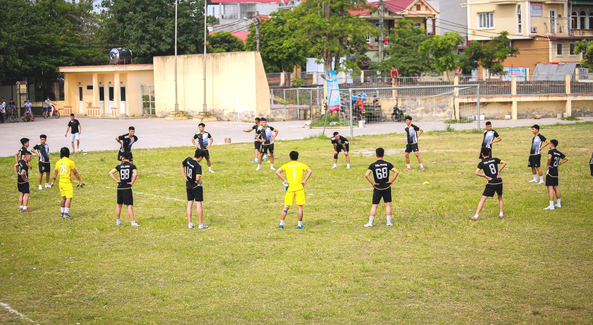 fc-1-1657857949.jpg