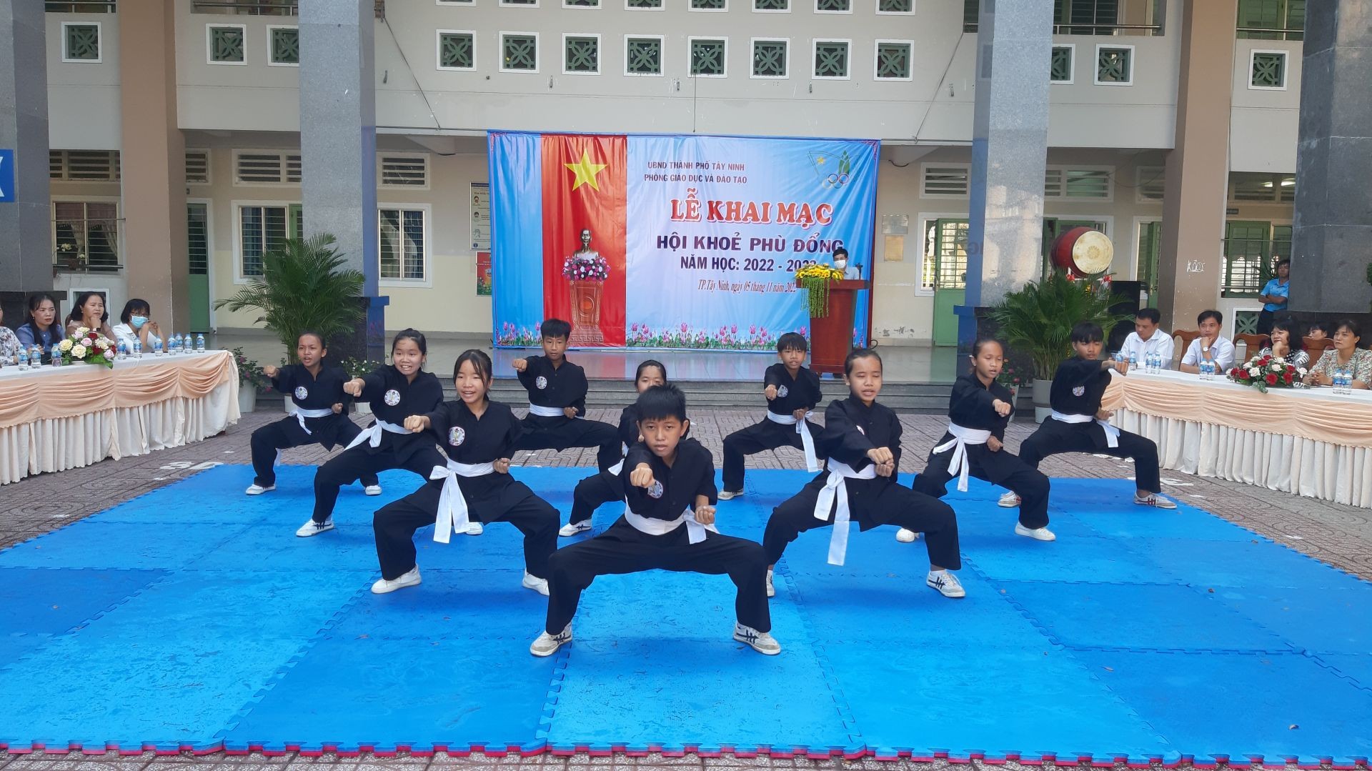 bieu-dien-vo-1668047497.jpg