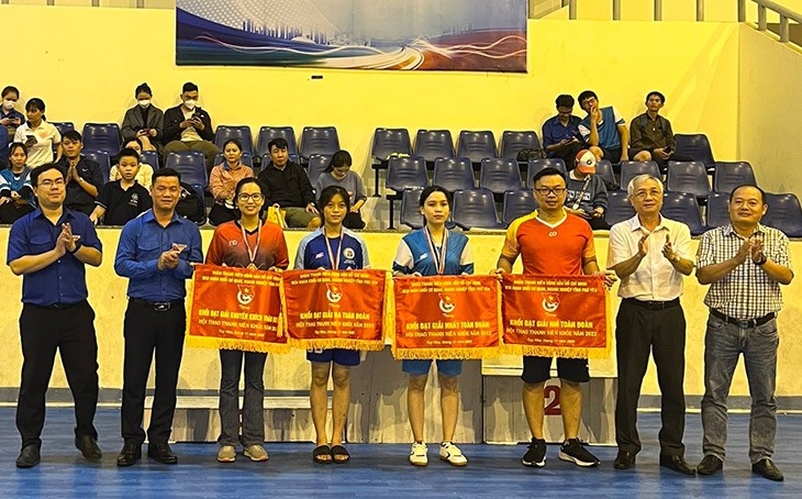 thanh-nien-1669083590.jpg