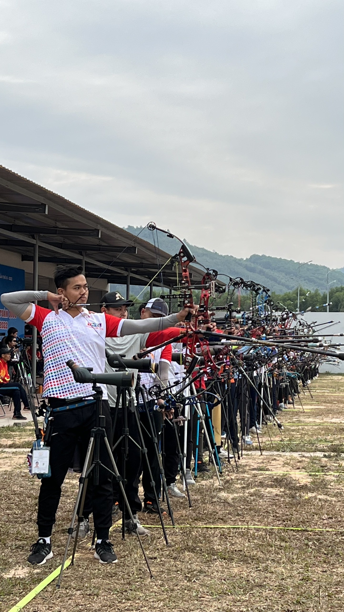 ban-cung-2-1670930361.jpg