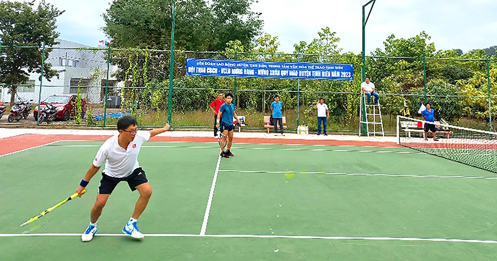 huyenj-tinh-boen-1673833170.jpg