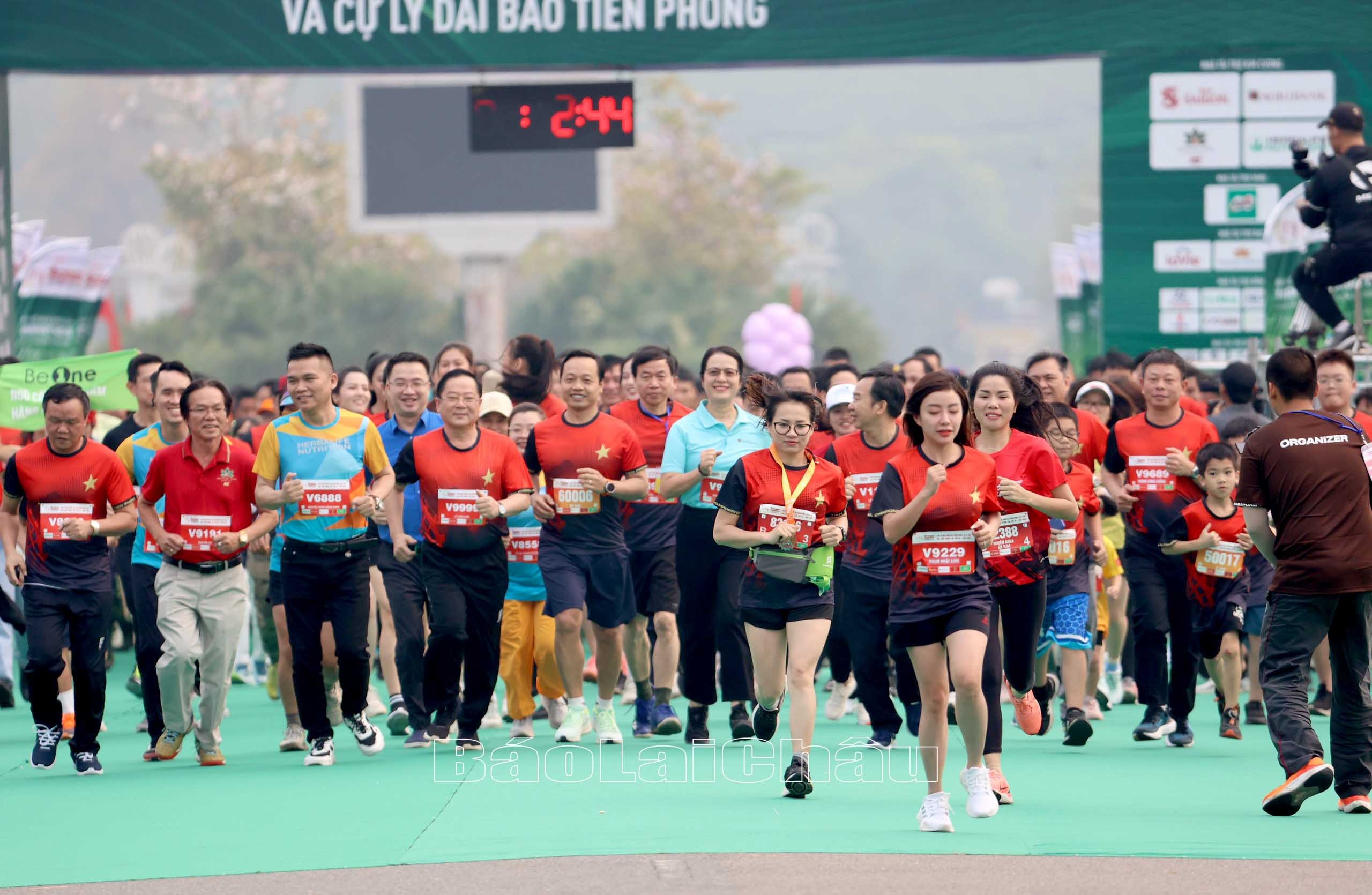 huong-ung-ngay-chay-1679823382.jpg