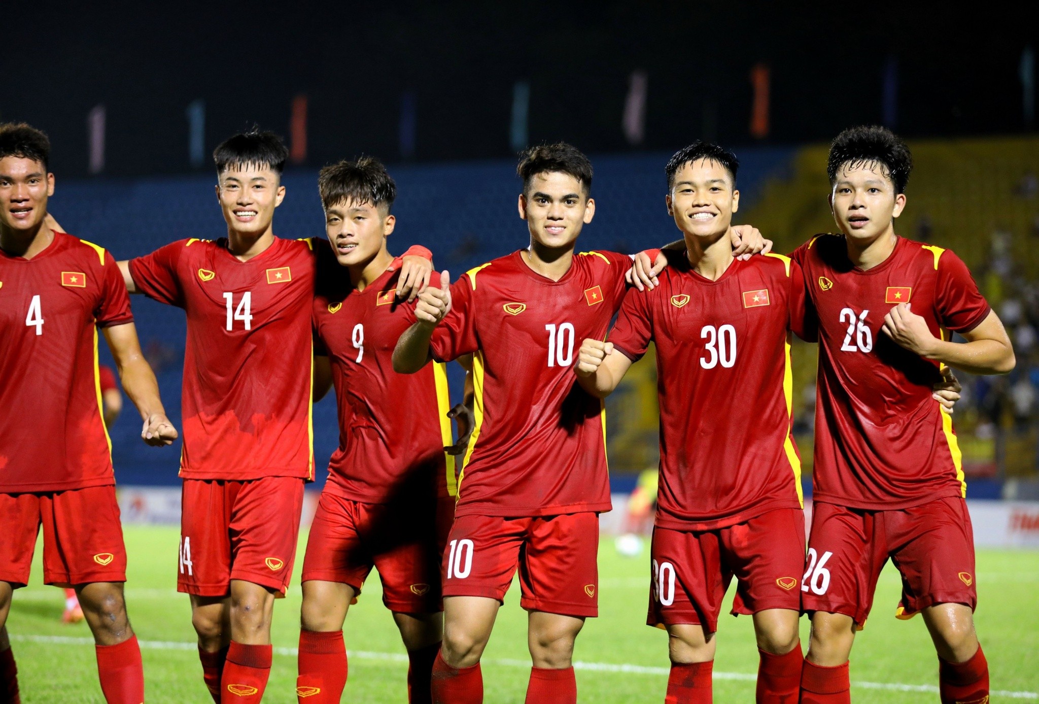 u19-viet-nam-voi-nhieu-cau-thu-dang-gop-mat-o-doi-tuyen-u23-viet-nam-hien-tai-tung-danh-bai-ca-u19-thai-lan-va-u19-malaysia-tai-giai-giao-huu-nam-2022-1681100215.jpg