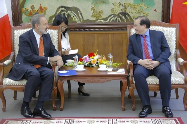 thu-truong-dong-1696858731.jpg