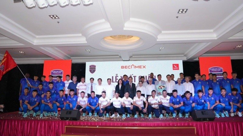 becamex-binh-duong-xuat-quan-1697796310.jpg