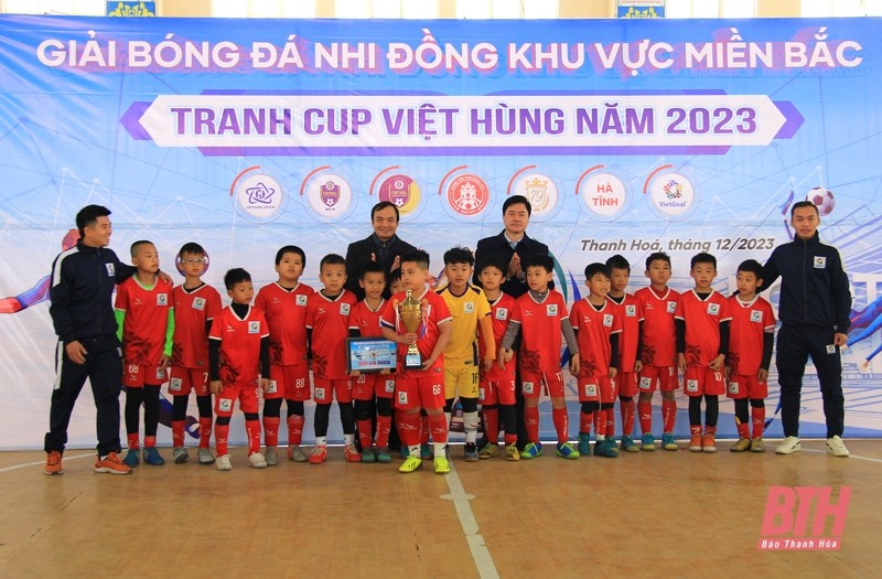 th-1703576290.jpg