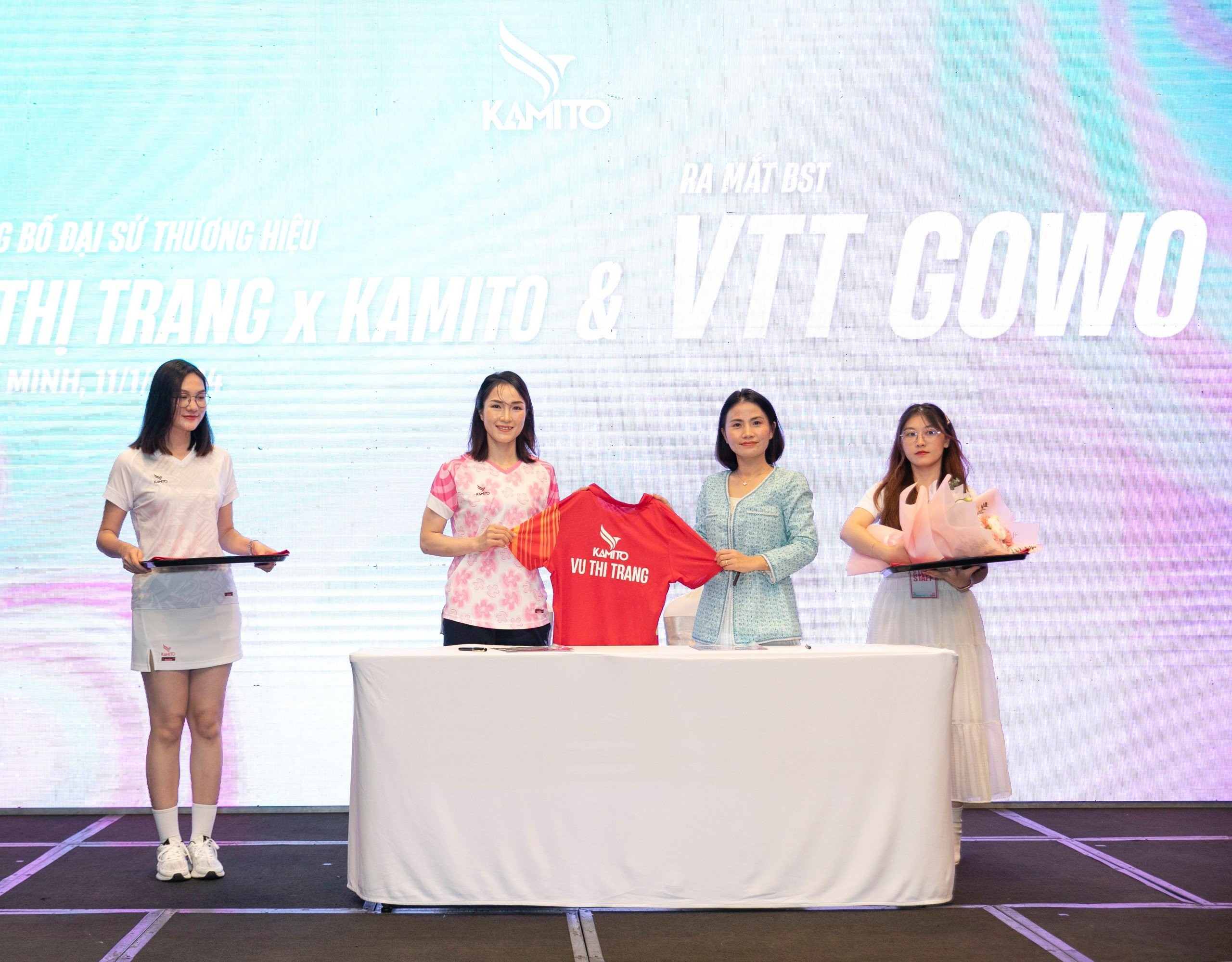 vu-thi-trang-dai-su-kamito-1704972064.jpg