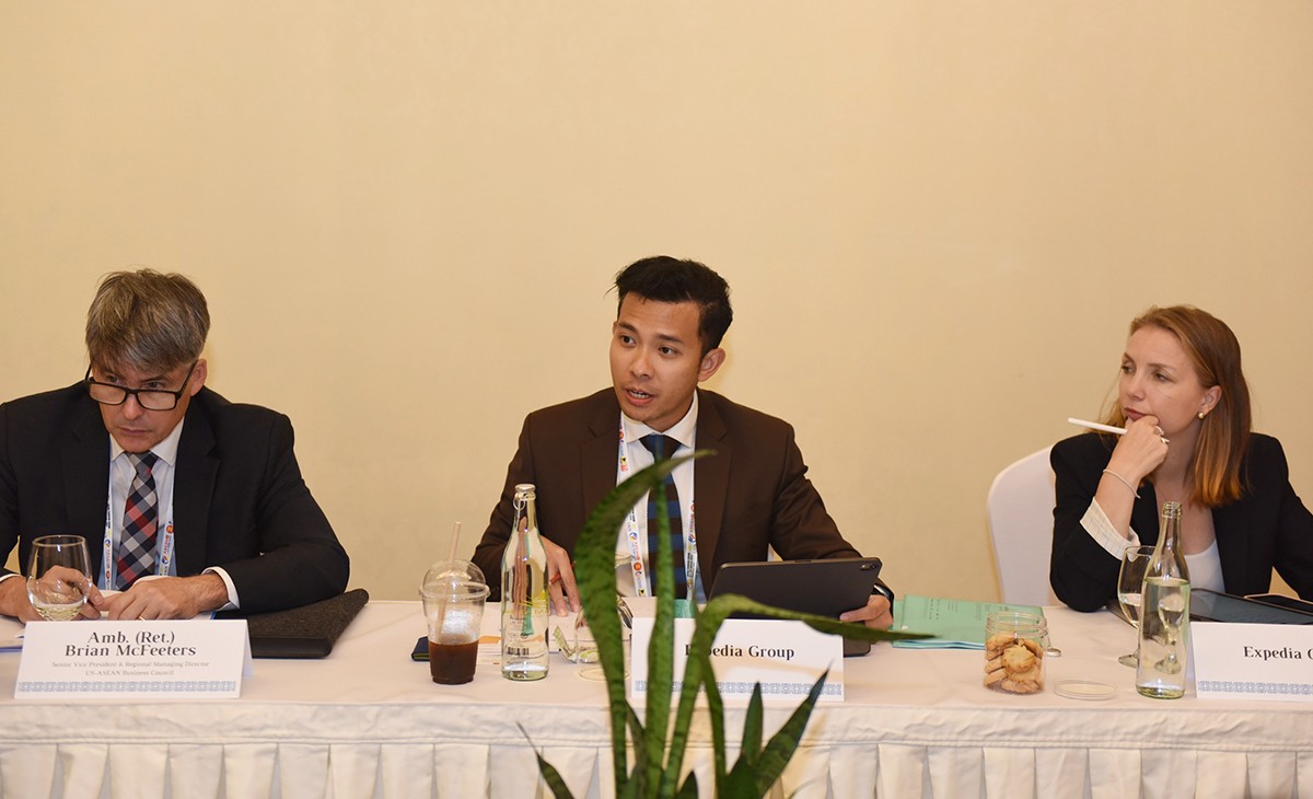 doan-cong-tac-us-1706164471.jpg