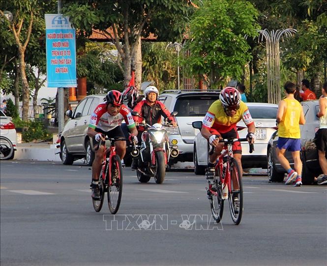 3-1706504166.jpg