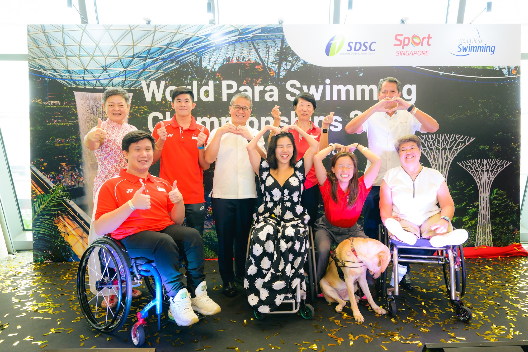 para-swim-sing-1707318143.JPG