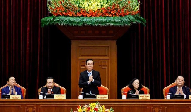 chu-tich-nuoc-va-cac-lanh-dao-1709213315.jpg