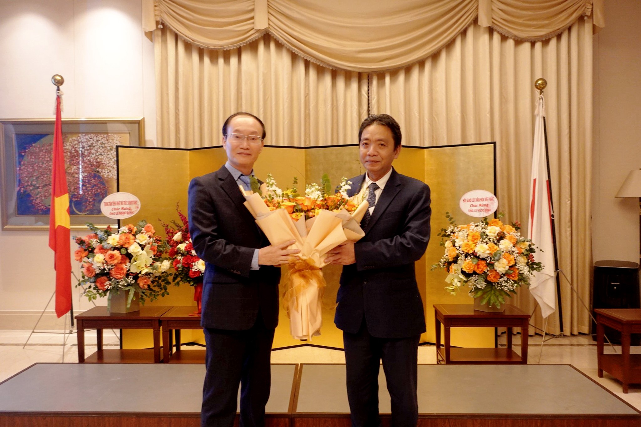 thu-truong-tang-hoa-1710485168.jpg