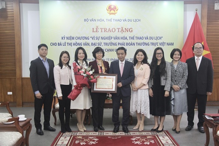 cac-dai-bieu-du-le-1710576260.jpg
