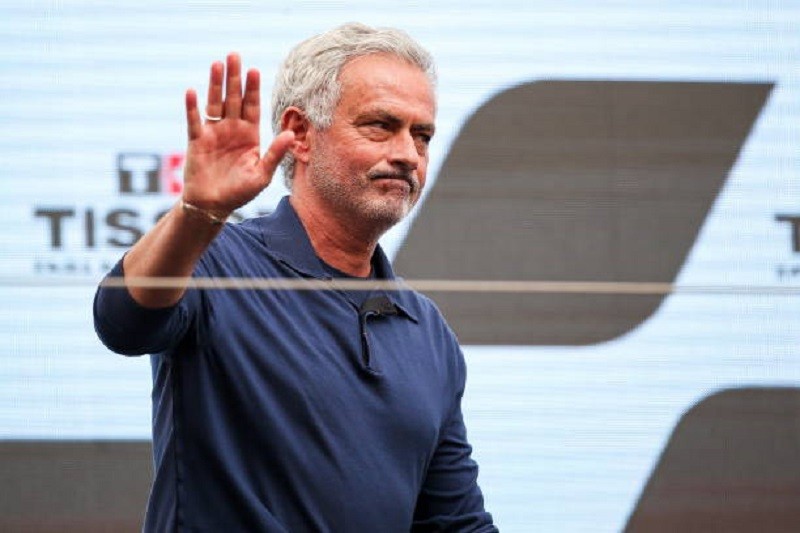 hlv-jose-mourinho-1714707598.jpg