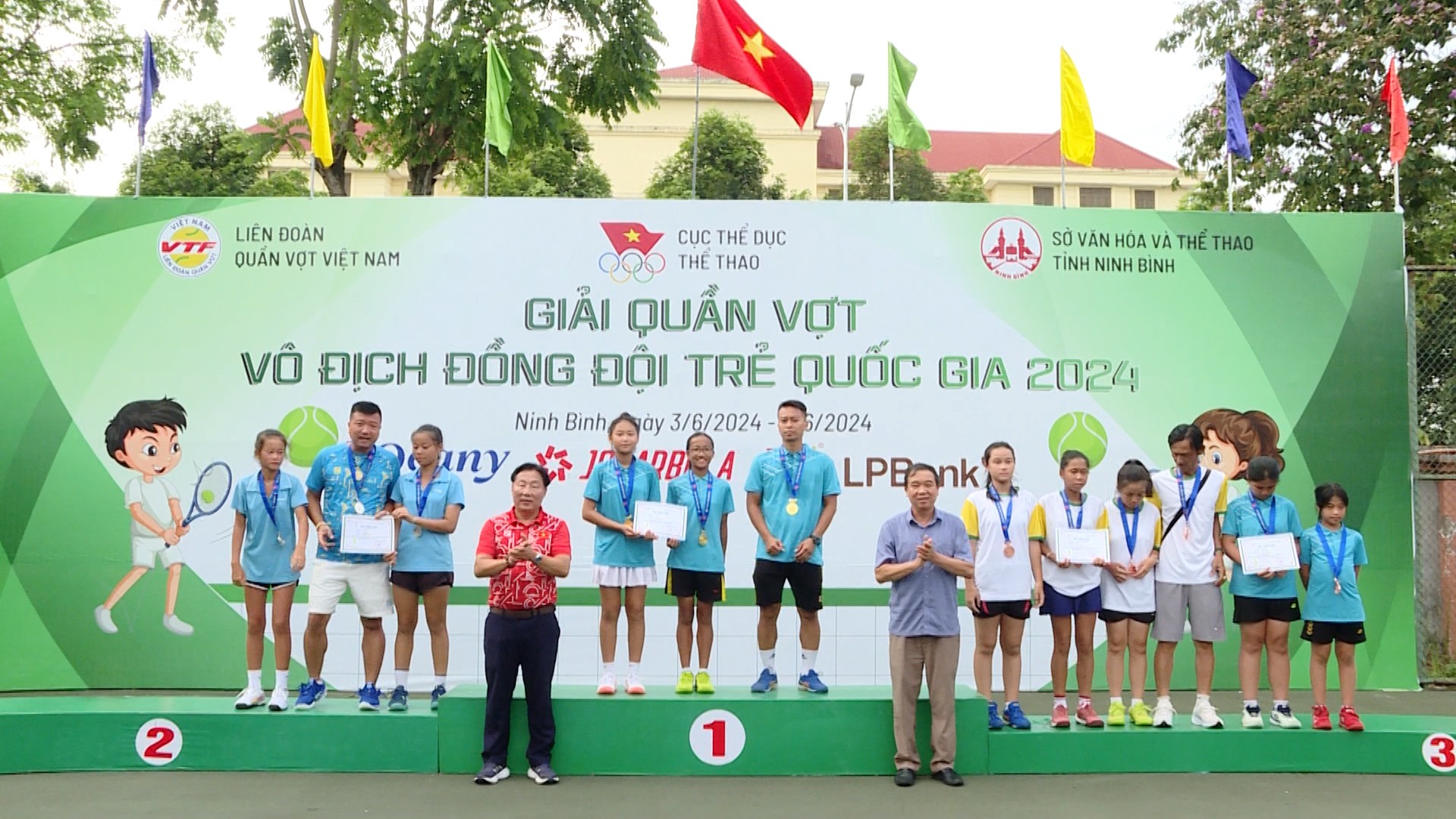 quan-vot-1717940806.jpg