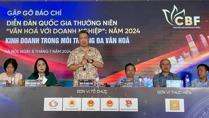 hop-bao-dien-dan-1720495497.jpg