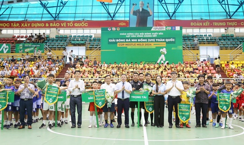 giai-bong-da-nhi-dong-u11-toan-quoc-2024-1-1722185150.jpg