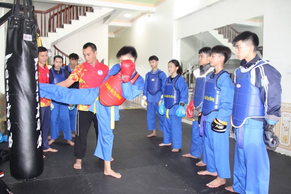 doi-vovinam-tap-1722350391.jpg