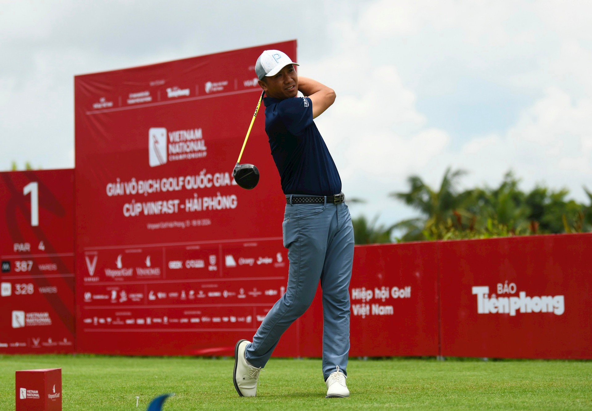 golf-2-1723560335.jpg