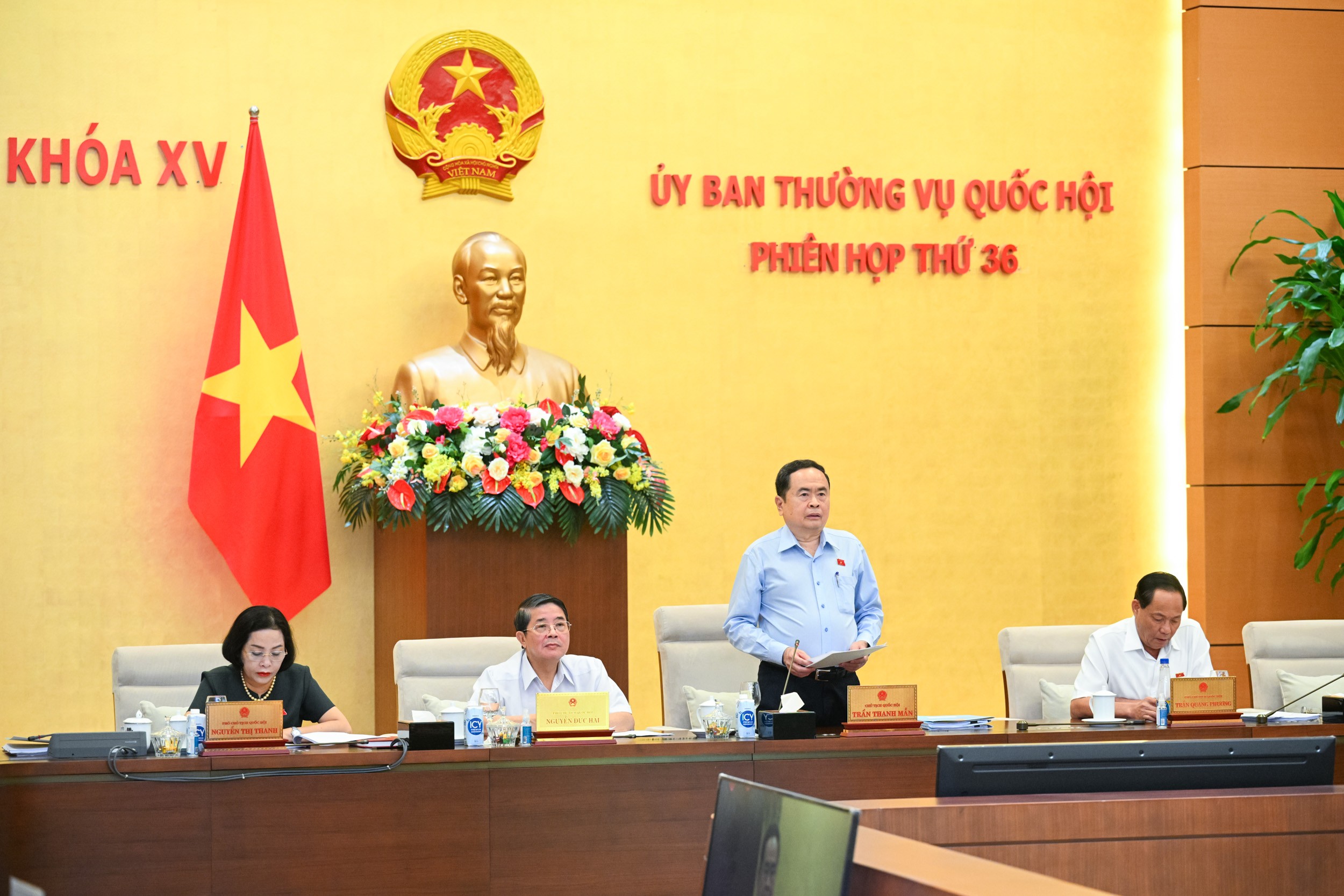 chu-tich-quoc-hoi-phat-bieu-khai-mac-1724040674.jpg