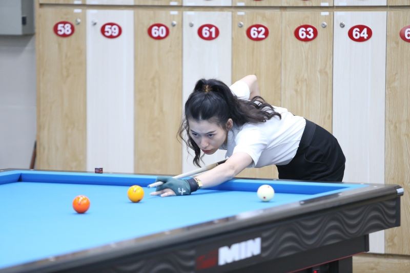 billiard-nu-1727766897.jpg