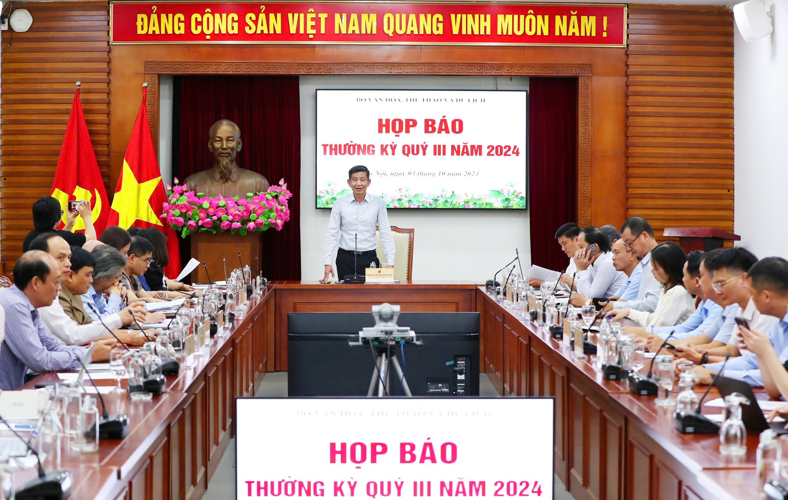 hop-bao-1728123329.jpg