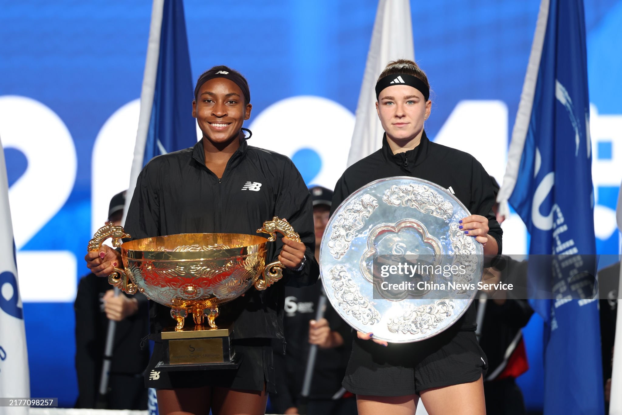 coco-gauff-and-karolina-muchova-china-open-2024-final-1728290000.jpg