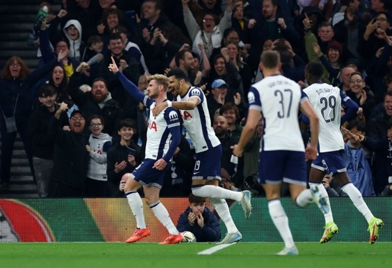 tottenham-1730349885.jpg