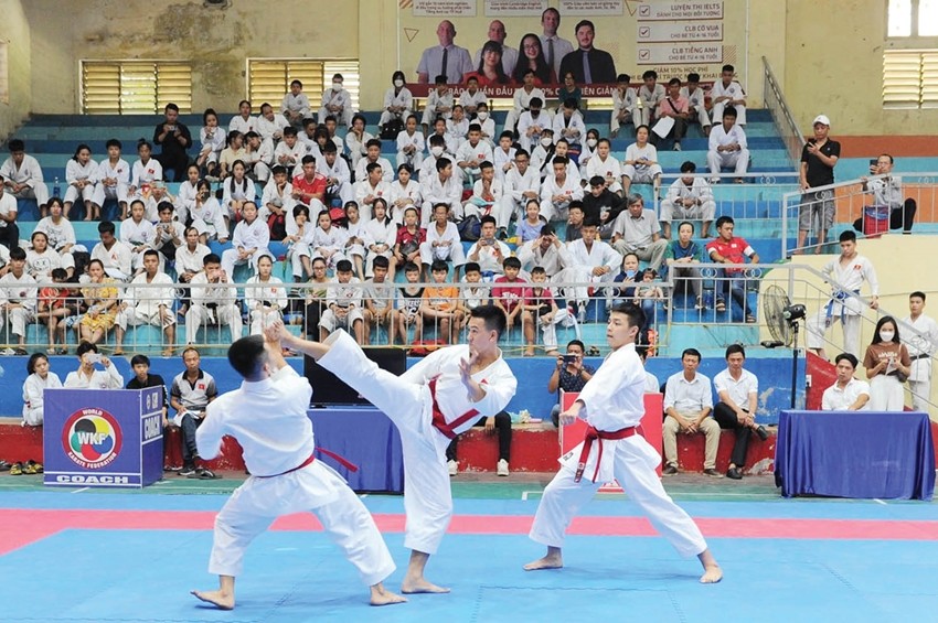 karate-1730970334.jpg