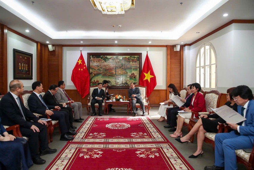 quang-canh-buoi-tiep-1745378597.jpg