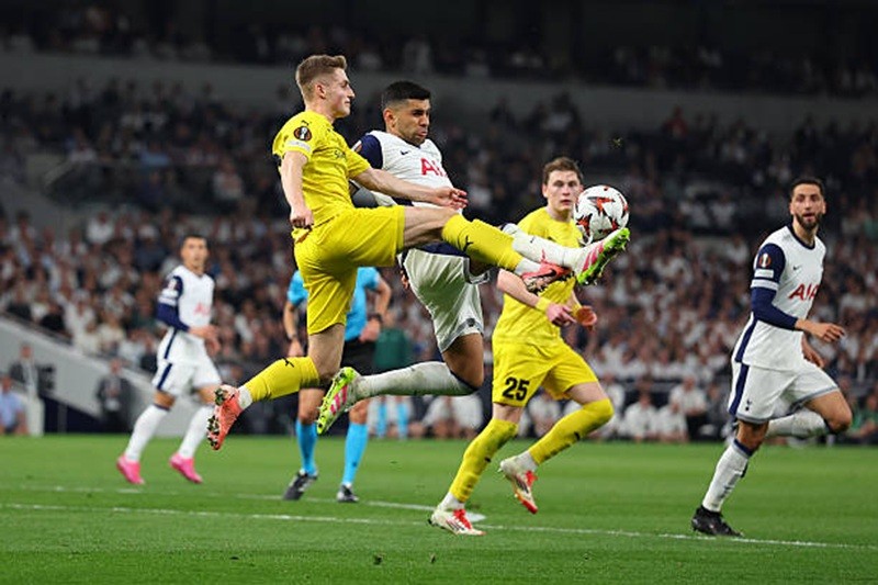 tottenham-1746149084.jpg