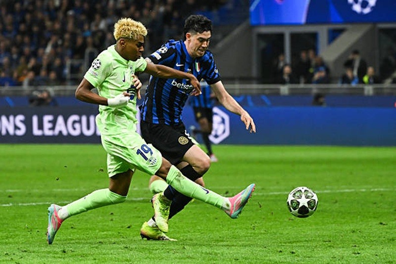 barca-1746581461.jpg