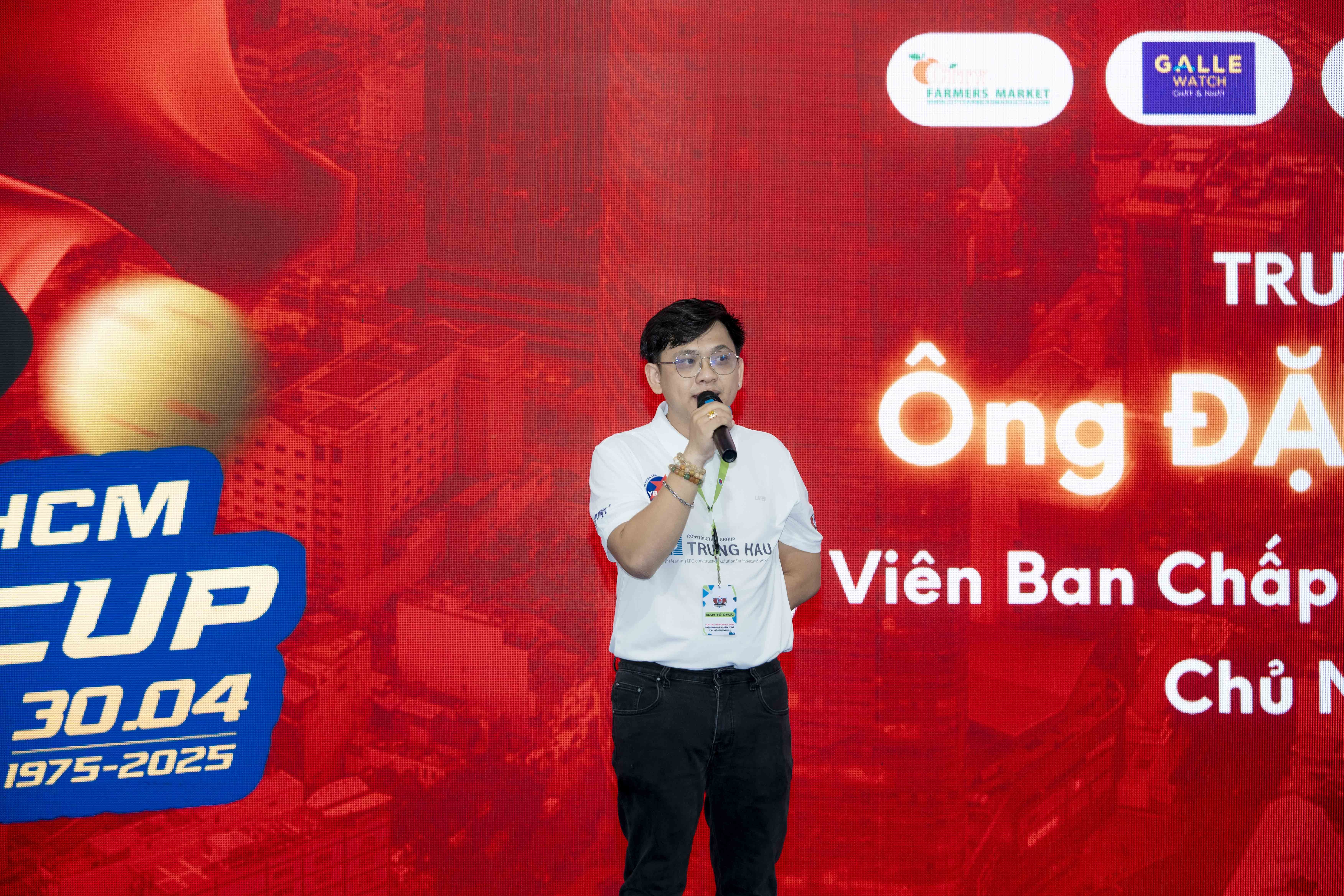 ceo-dang-khang-1746946947.jpg