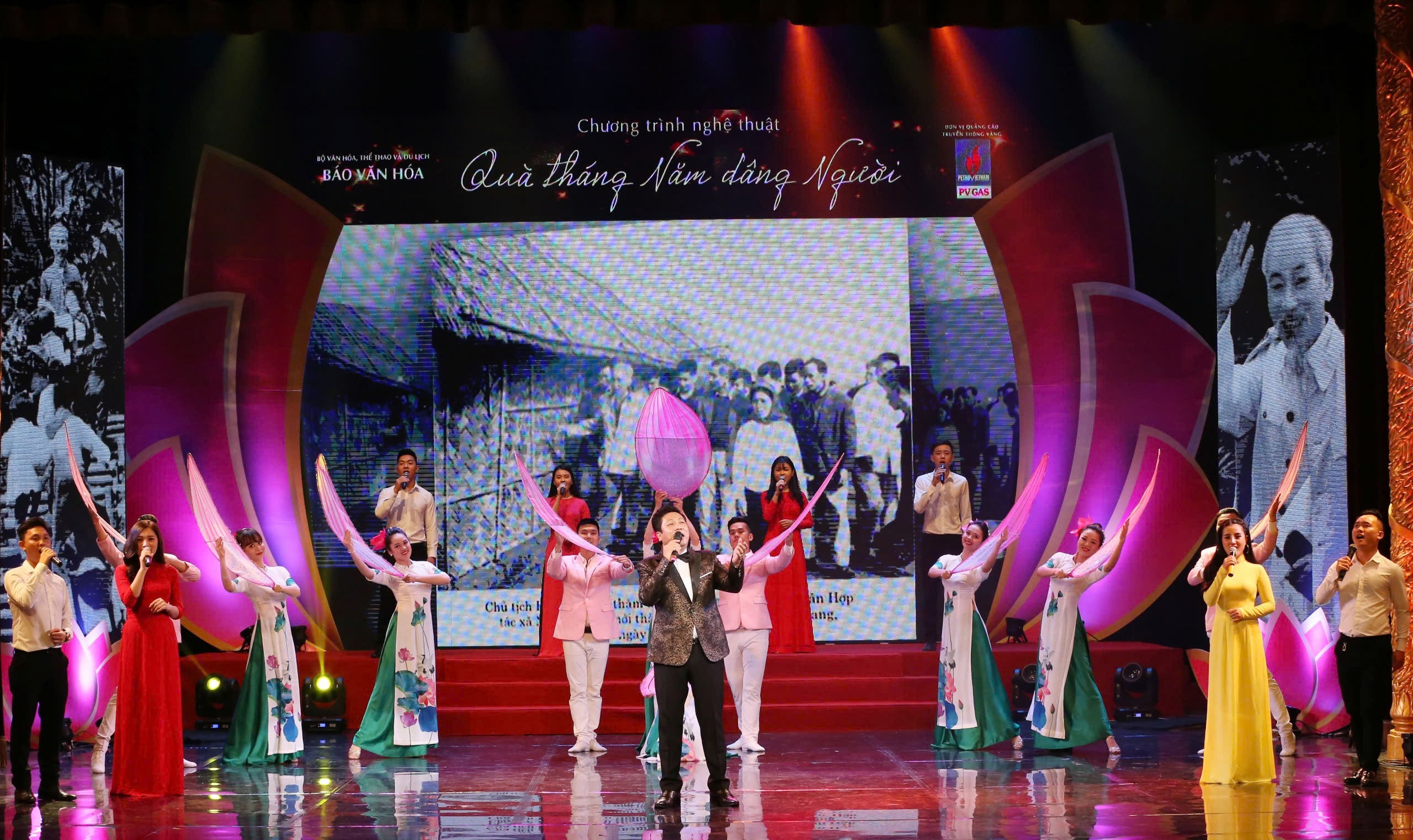 chuong-trinh-nghe-thuat-1-1747021355.jpg