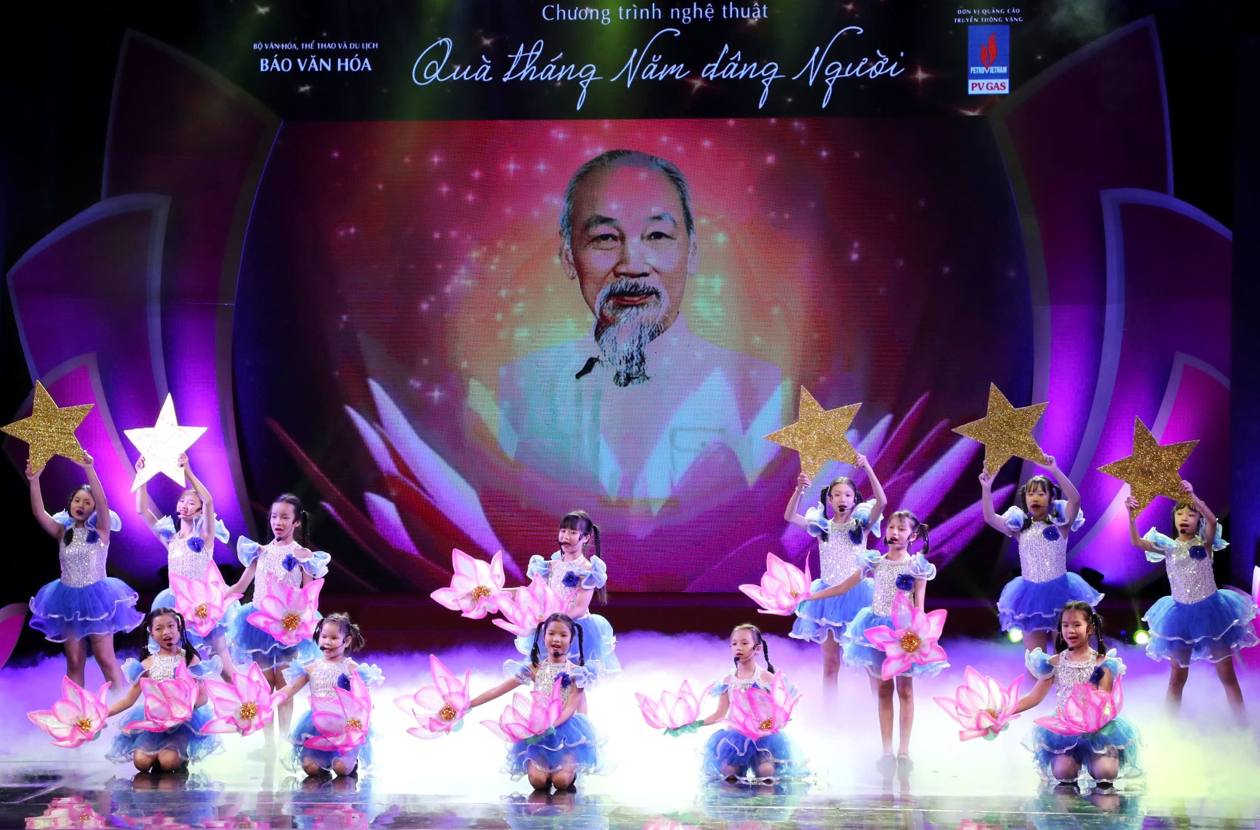 chuong-trinh-nghe-thuat-1747021241.jpg