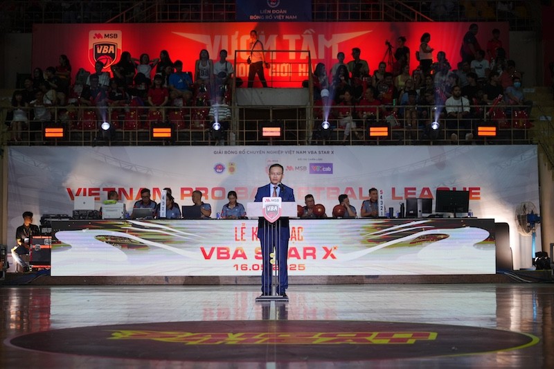 ong-nguyen-hong-minh-pho-cuc-truong-cuc-the-duc-the-thao-viet-nam-phat-bieu-tai-le-khai-mac-vba-star-x-1747439242.JPG