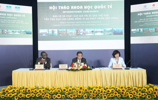 chu-tri-hoi-thao-1747882353.jpg