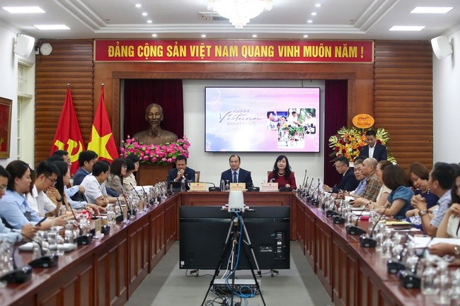 quang-canh-hop-bao-1747892348.jpg