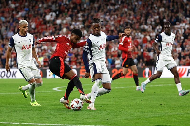 tottenham-1-1747875212.jpg