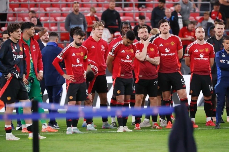 man-united-1747961445.jpg