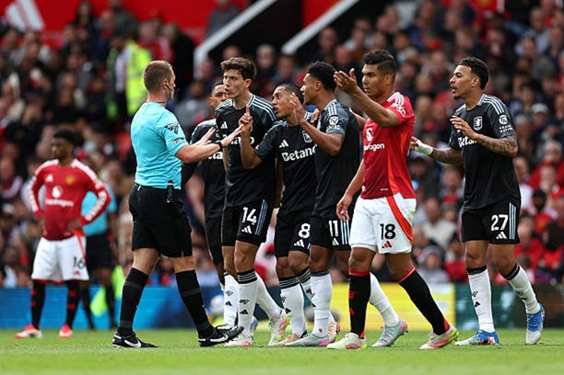 man-united-1748220456.jpg